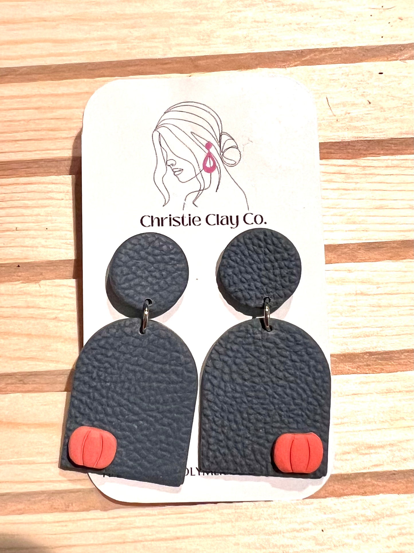 Fall - Simple Dangle with Pumpkin Accent