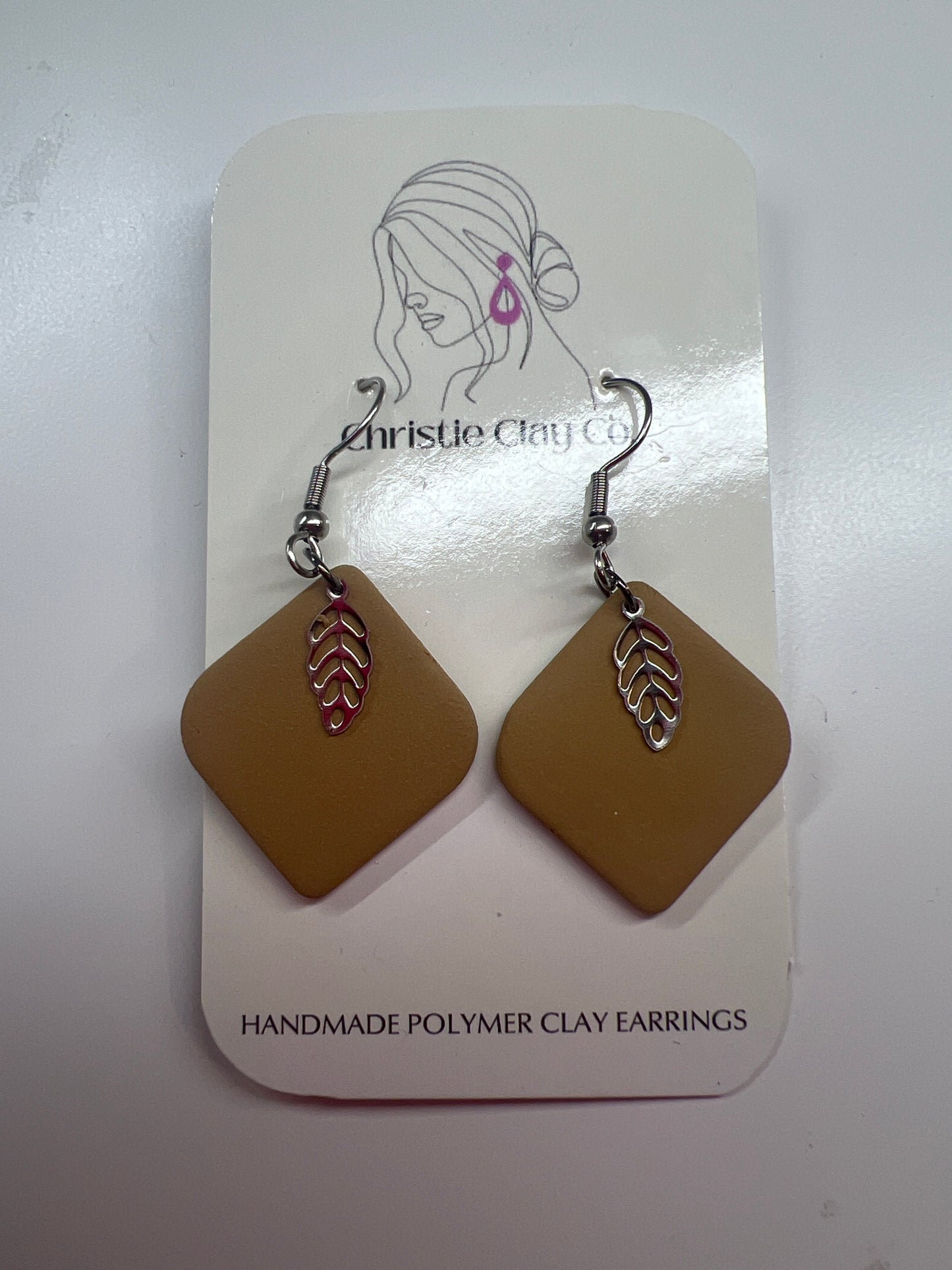 Simple Fall Dangle with Leaf