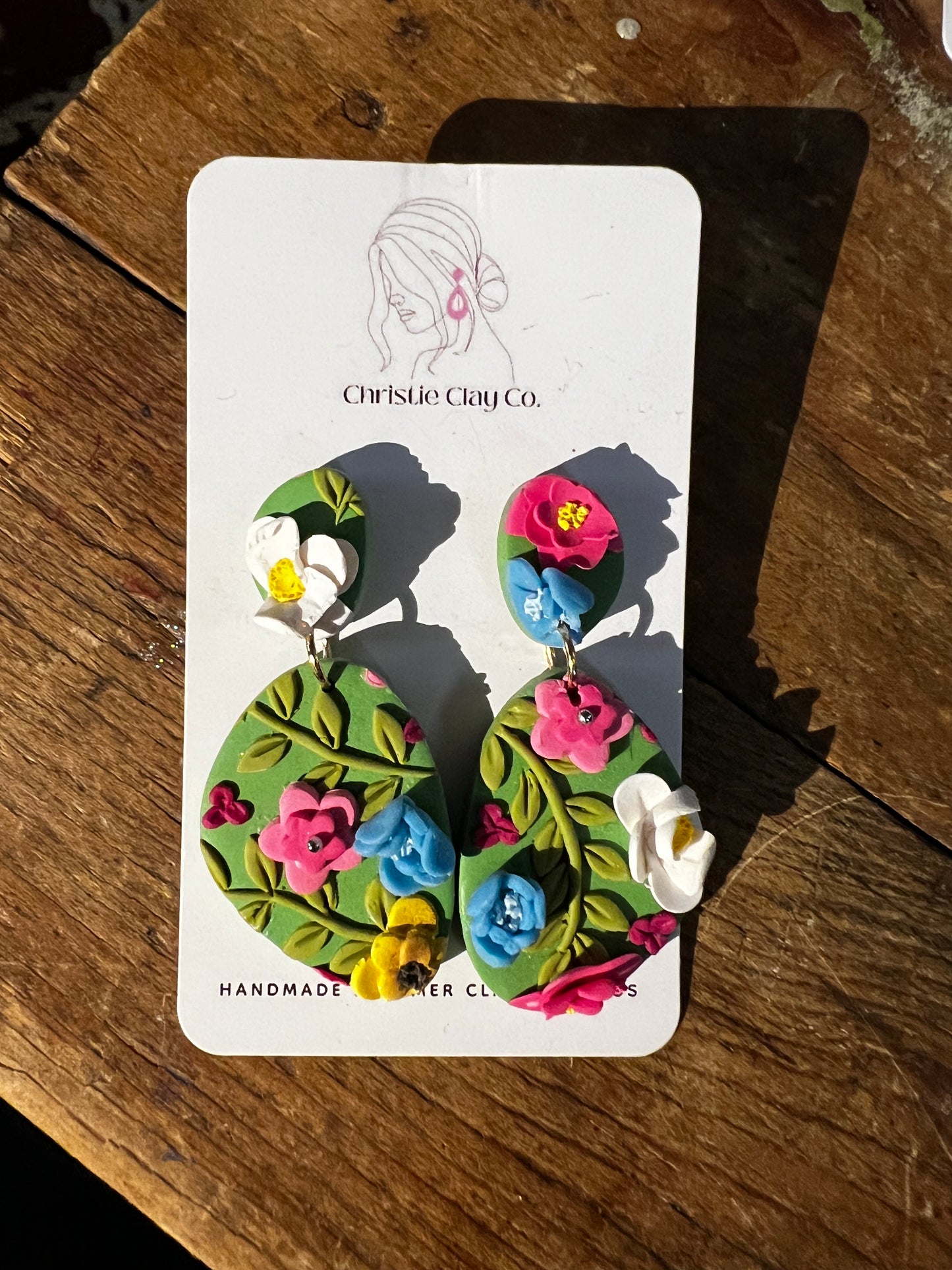 Florals. Floral Slab Organic Circle