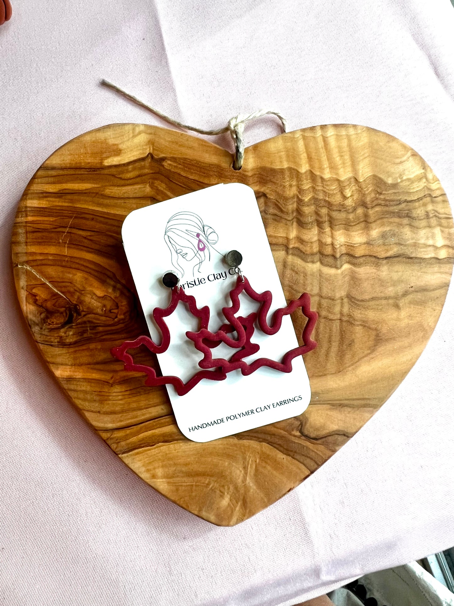 Fall - Maple Leaf Outline