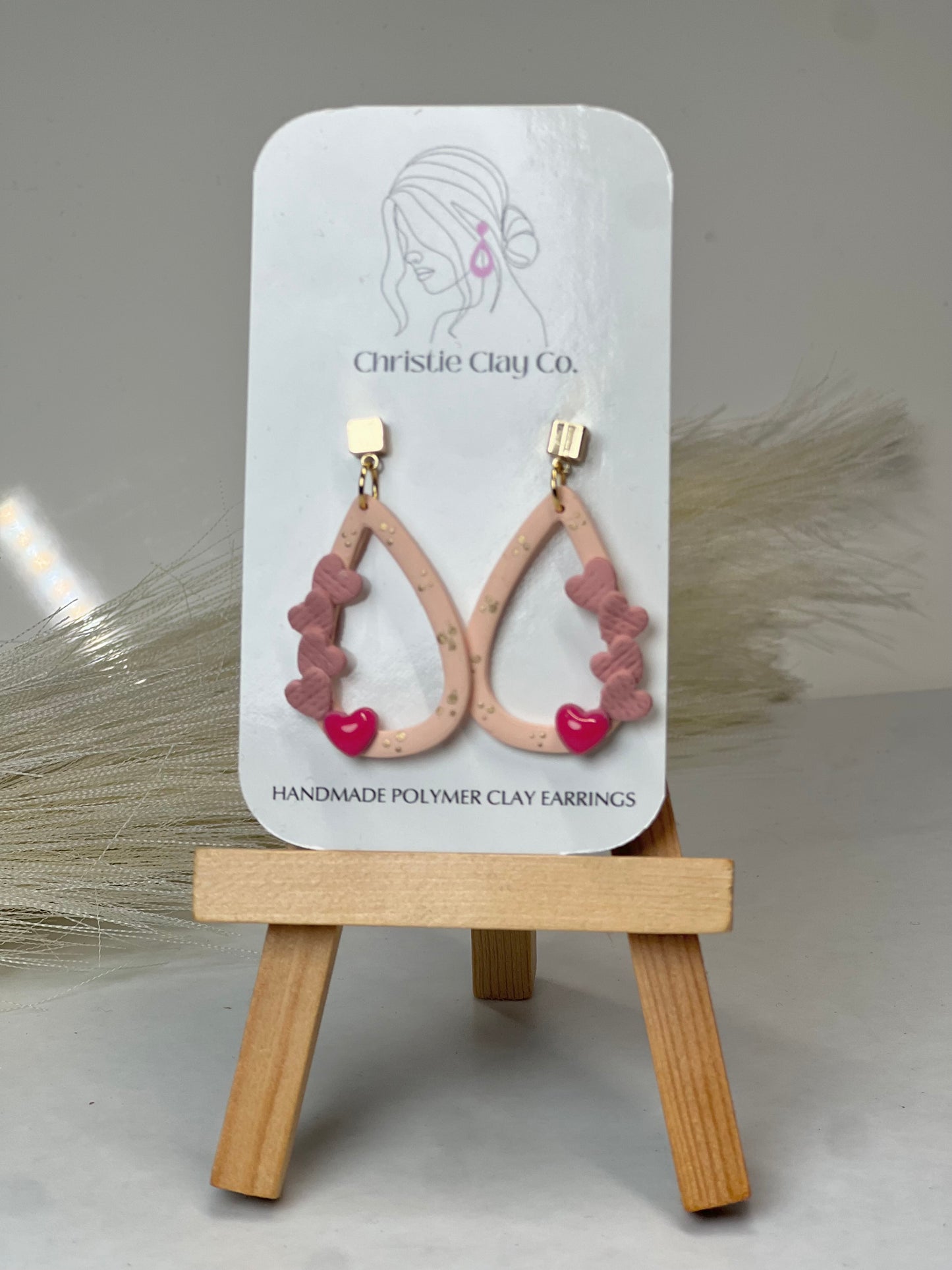 Valentines - Loop with Hearts