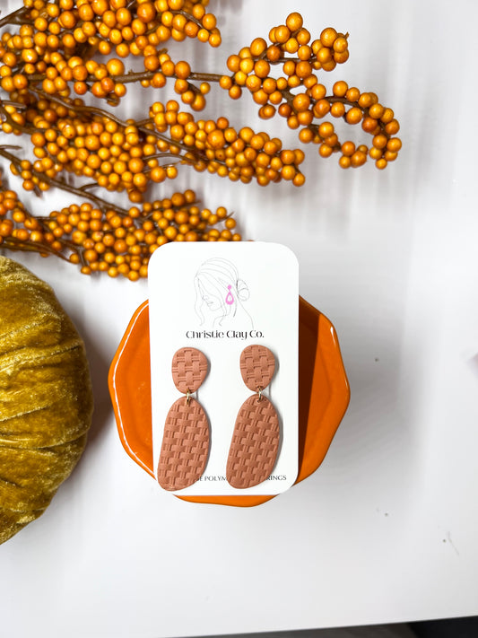 Fall - Simple Dangle with Weave Texture