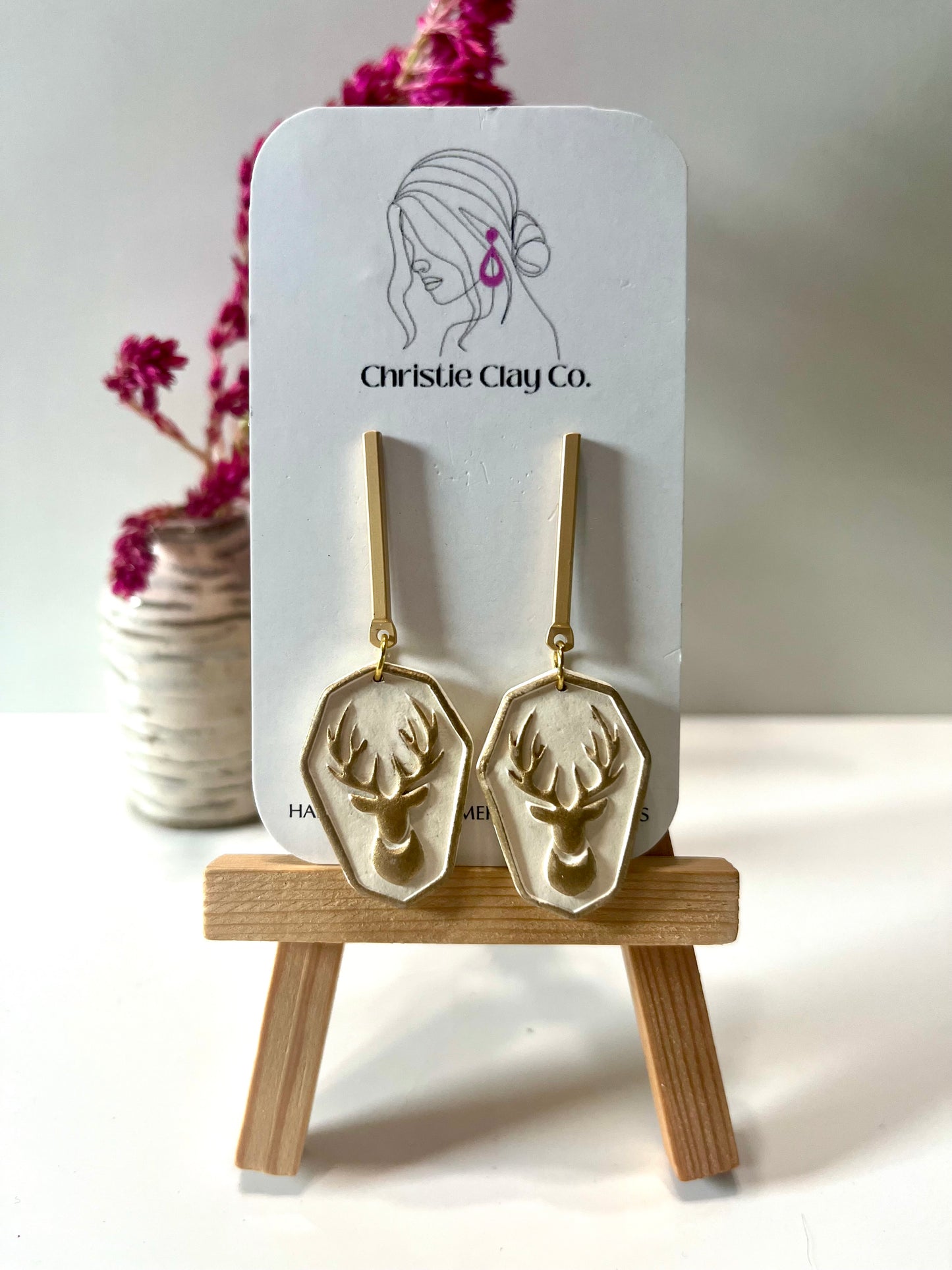 Christmas-Reindeer cutout on dangle