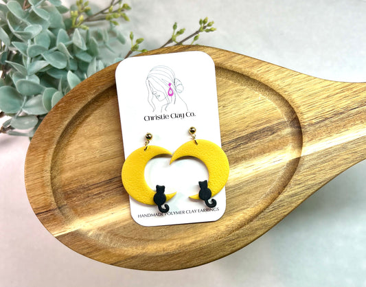 Fall - Kitty on Crescent Moon