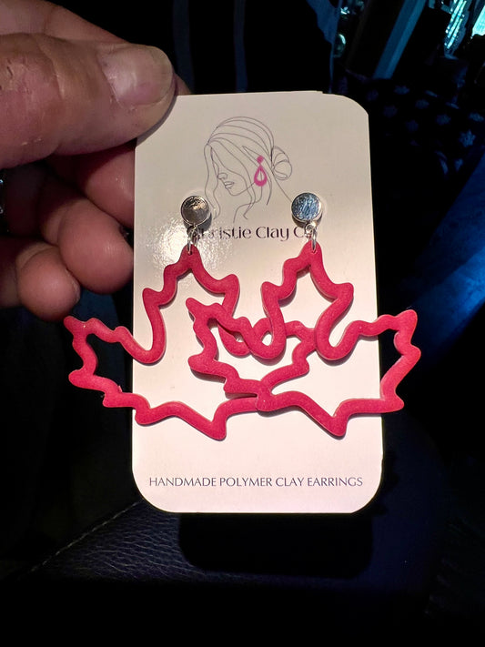 Fall - Maple Leaf Outline