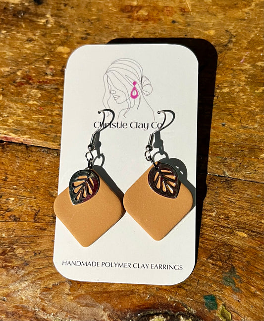 Simple Fall Dangle with Leaf