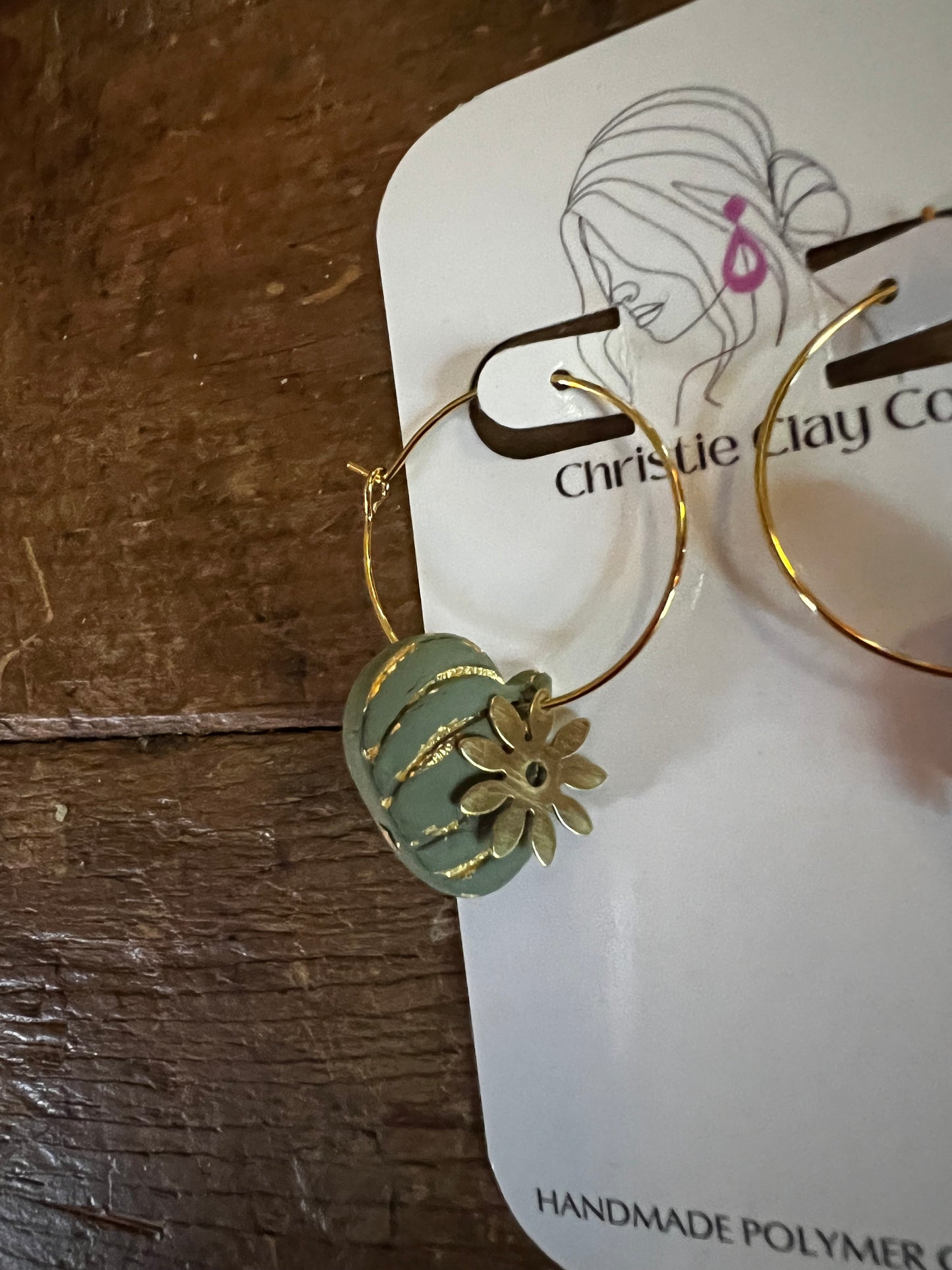 Fall - Gold Flake Pumpkins with Flower Accent