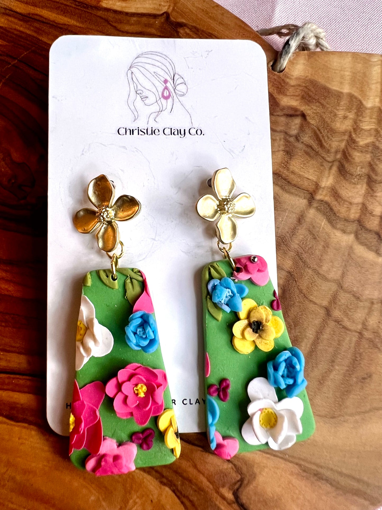 Florals.  Floral Slab Trapezoid