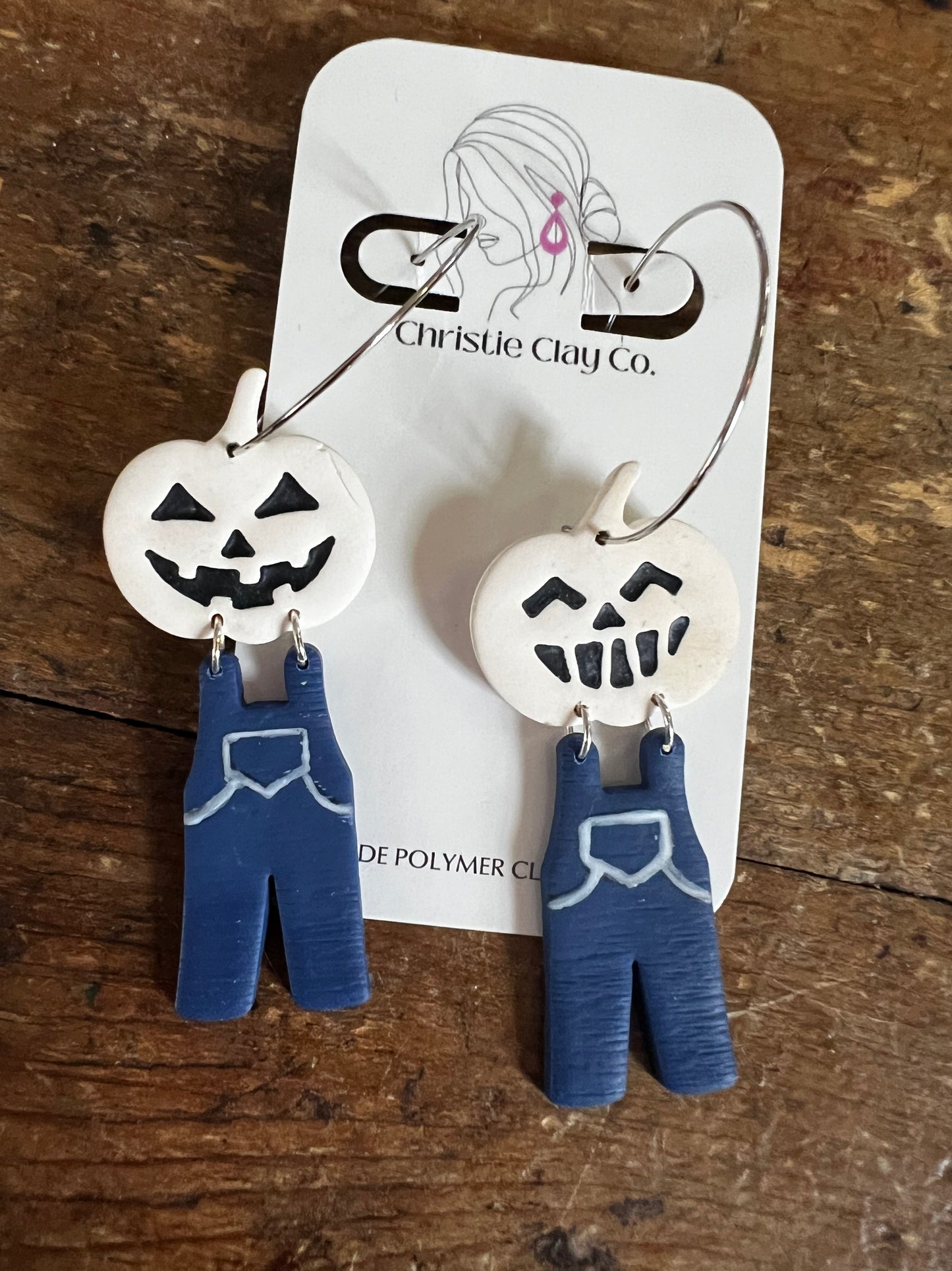 Fall - Mismatched Scarecrows